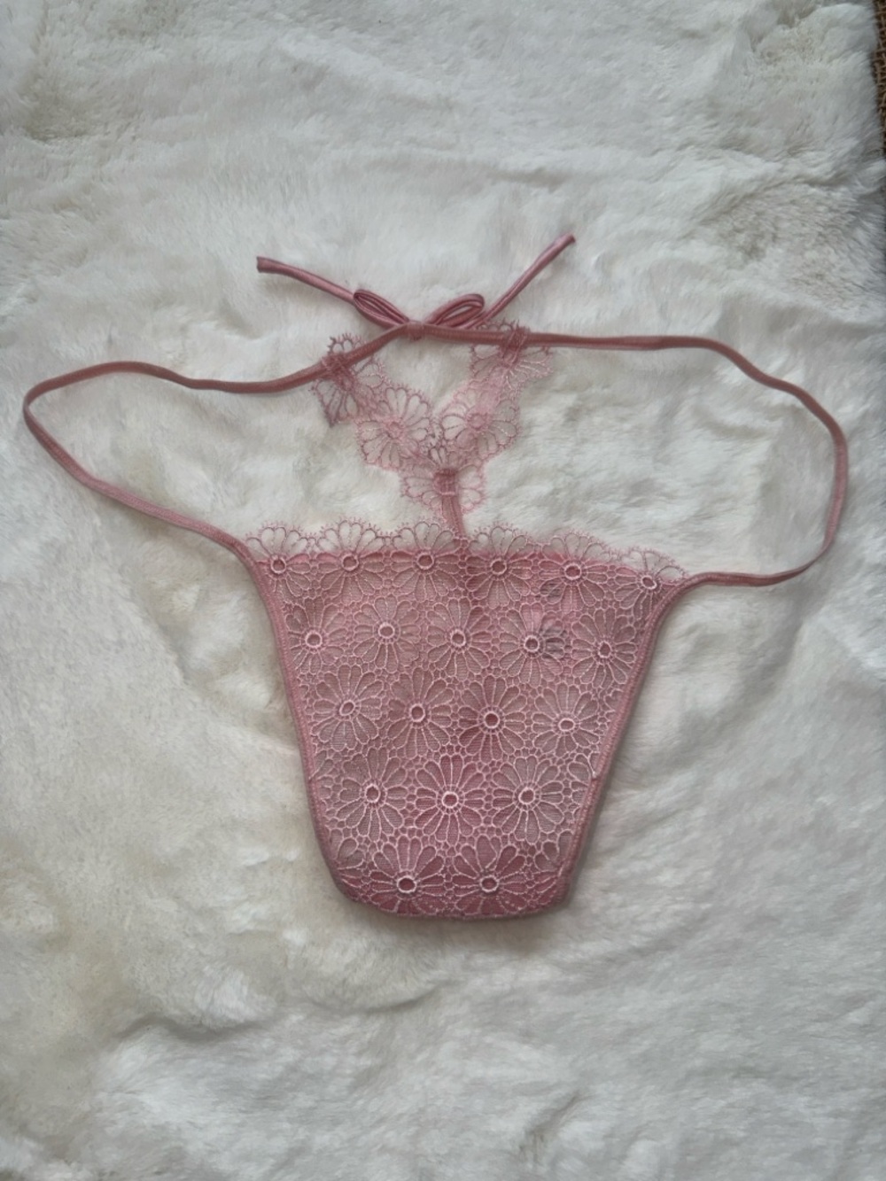 Victoria's Secret Pink Floral Crochet Thong - Picture 4 of 7